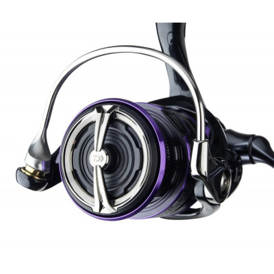 Спиннинговая катушка Daiwa 18 Prorex V LT 3000-C