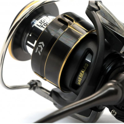 Катушка с передним фрикционом Daiwa 20 Ballistic EX LT
