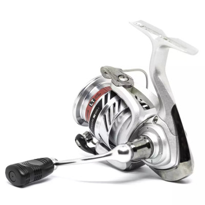 Катушка для спиннинговой рыбалки Daiwa 20 Crossfire LT 1000