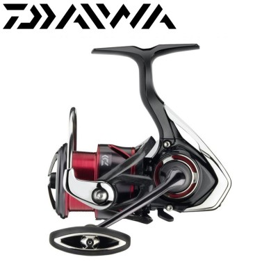 Катушка c передним фрикционом Daiwa 20 Fuego LT 2000-XH