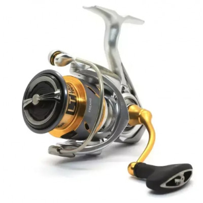 Спиннинговая катушка Daiwa 21 Freams LT 3000