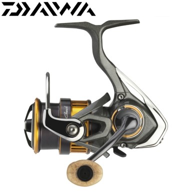 Катушка c передним фрикционом Daiwa 22 Silver Creek X LT 2000S-XH Катушка c передним фрикционом Daiwa 22 Silver Creek X LT 2000S-XH