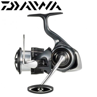 Спиннинговая катушка Daiwa 24 Luvias PC LT 3000D