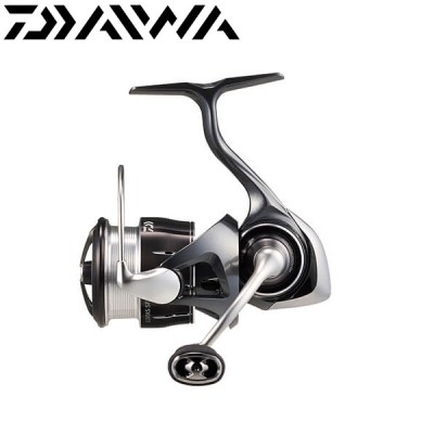 Спиннинговая катушка Daiwa 24 Luvias SF