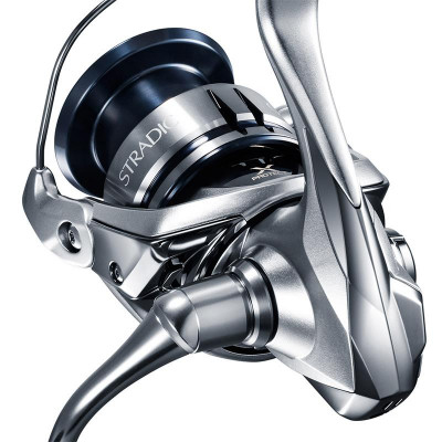 Катушка для спиннинговой рыбалки Shimano 19 Stradic FL