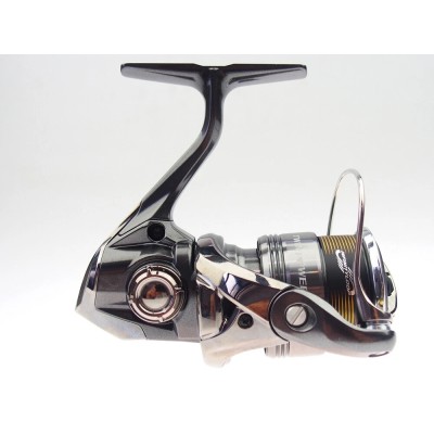 Спиннинговая катушка Shimano 24 Twin Power FE 2500