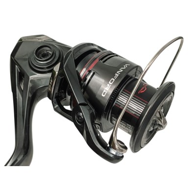 Спиннинговая катушка Shimano 24 Vanford FA 4000