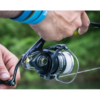 Спиннинговая катушка Shimano Miravel