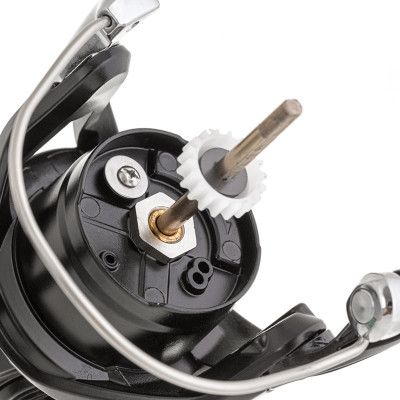 Катушка для спиннинговой рыбалки Shimano 21 Nexave FI C3000