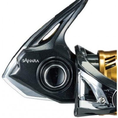 Катушка для спиннинговой рыбалки Shimano Sahara FI