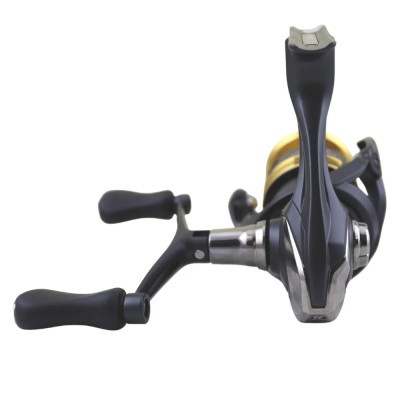 Катушка для спиннинговой рыбалки Shimano Sahara FI C3000DH