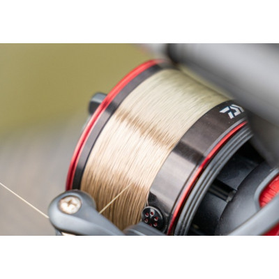 Леска монофильная Daiwa N'Zon Sinking Feeder Mono Brown диаметр 0,28мм размотка 300м коричневая