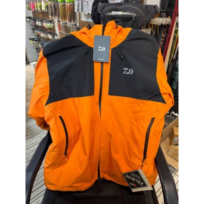 Универсальный зимний костюм Daiwa DW-1924E Fade Orange Универсальный зимний костюм Daiwa DW-1924E Fade Orange