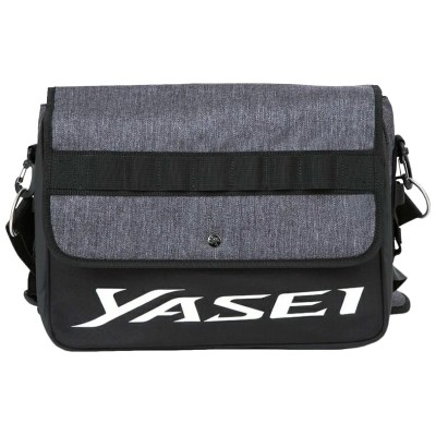 Сумка спиннинговая Shimano Yasei Street Bag с коробкой для приманок Сумка спиннинговая Shimano Yasei Street Bag с коробкой для приманок